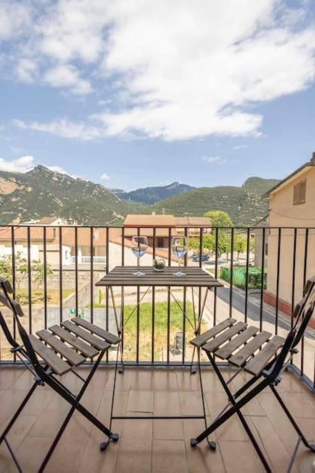 Ca La Serenitat Apartamento Acogedor Y Tranquilo Con Vistas En Rodonella Sant Jordi de Cercs Exterior foto